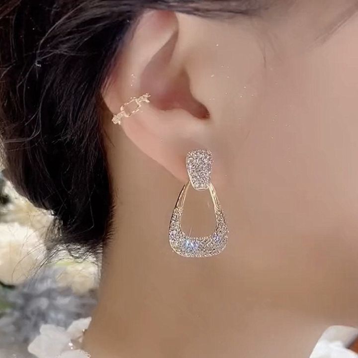 %E3%80%90Mega%20Sale%E3%80%91Silver%20Needle%20Geometric%20Drill%20Pure%20Design%20New%20Style%20Fashionable%20Ear%20Studs%20Female%20Earrings%20Earrings%20S92024%20Light%20Luxury%2025%20-%20Image%204