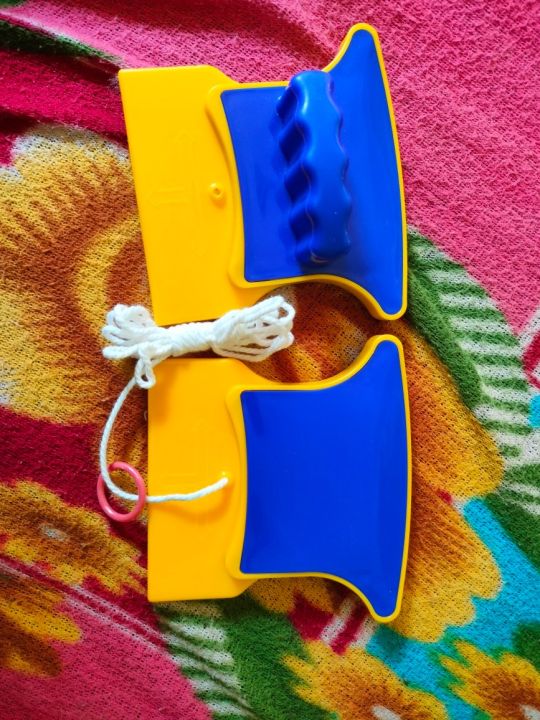 Magnetic%20Double-Sided%20Window%20Glass%20Cleaner%20with%20Safety%20Rope%20%E2%80%93%203-8mm%20Glass%20Wiper%20for%20Home%20&%20Office%20-%20Image%204