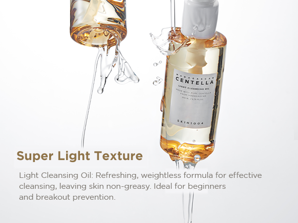 SKIN1004%20Madagascar%20Centella%20Light%20Cleansing%20Oil%20200ml%20%7C%20Gentle%20Korean%20Facial%20Cleanser%20for%20Double%20Cleansing%20Sensitive%20Skin%20-%20Image%202