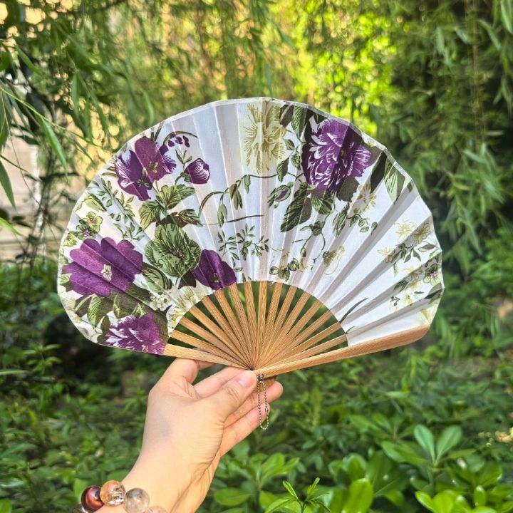 Portable%20Retro%20Japanese%20Shell%20Folding%20Fan%20Flower%20Pattern%20Shell%20Shape%20Chinese%20Style%20Fan%20Wooden%20Handle%20Delicate%20Handheld%20Fan%20Photo%20Props%20-%20Image%207