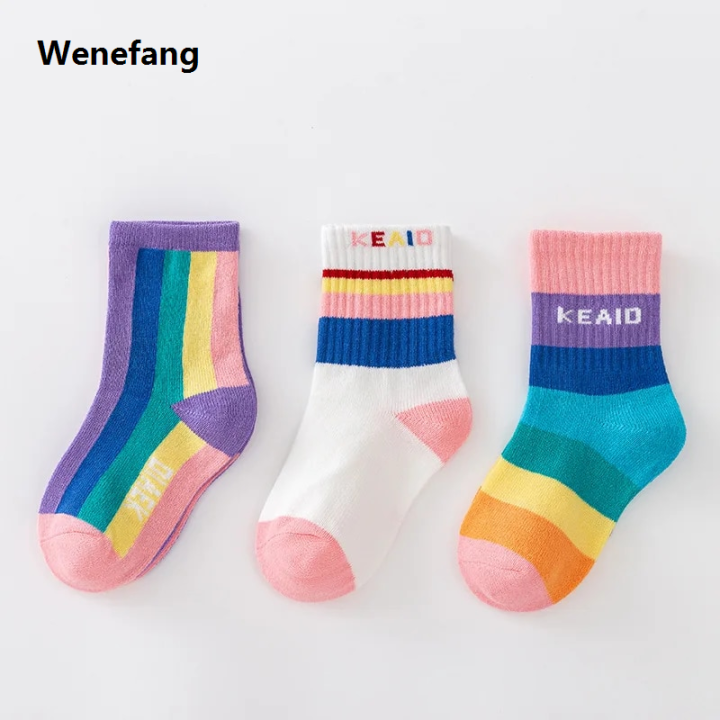 Wenefang%203%20Pairs/Pack%20Autumn%20Winter%20New%20Children's%20Socks%20Boys%20And%20Girls%20Rainbow%20Hot%20Selling%20Striped%20In%20Tube%20Tide%20Socks%20Baby%20Kids%20Cotton%20Sport%20Socks%20-%20Image%205