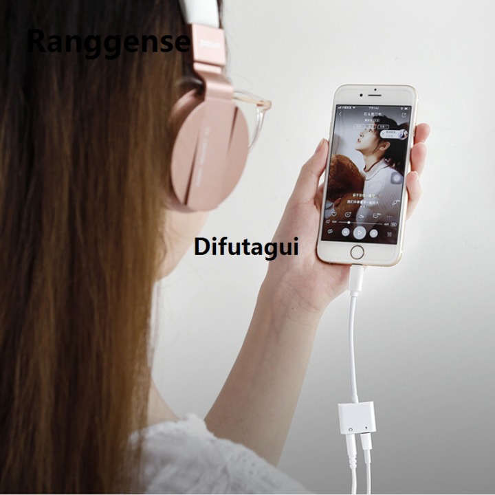 Difutagui%20Luxury%20%E3%80%90Hot%20New%20Release%E3%80%912%20in%201%20Audio%20Splitter%20Adapter%20Earphone%20Charger%20Cable%20High%20Quality%20For%20iPhone%2011%20Pro%20X%20XS%20Max%20XR%207%208%20Plus%203.5mm%20Aux%20Jack%20Headset%20Fast%20Charging%20-%20Image%202