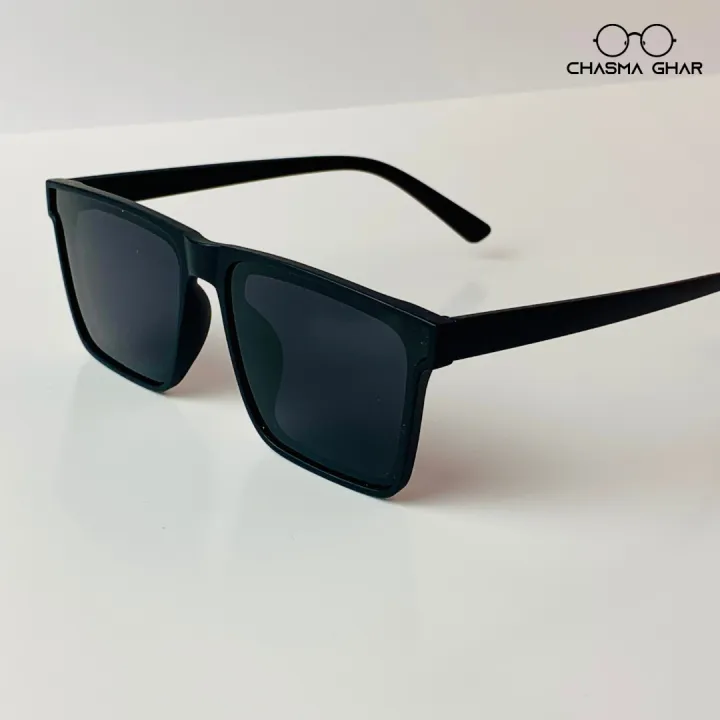 Chasma%20Ghar%20-%20B.S.%20Polarised%20Sunglasses%20%7C%20Unisex%20-%20Image%203