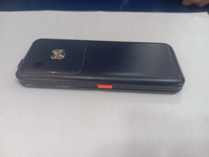 Qtel%20SKY%20205%20%E2%80%93%20Dual%20SIM%20Keypad%20Phone%20with%202500mAh%20Battery,%20Loud%20Speaker,%20Flashlight,%20and%20Multimedia%20Features%20-%20Image%204