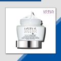 Lotus Herbals WhiteGlow Deep Moisturizing Crème SPF 20 - 50g. 