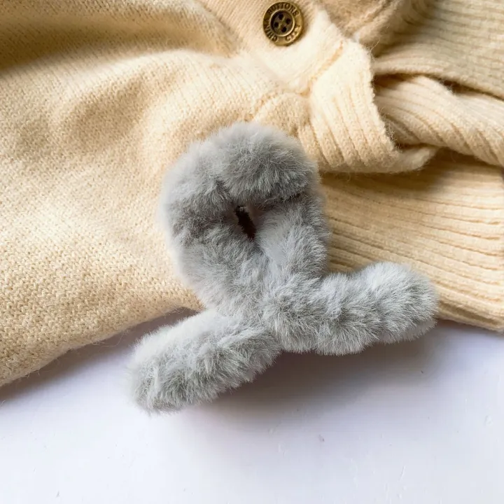 Enacolor%20Autumn%20Winter%20Candy%20Color%20Fluffy%20Plush%20Hair%20Claw%20Clip%20for%20Girl%20Accessories%209.5*6.5CM%20-%20Image%207