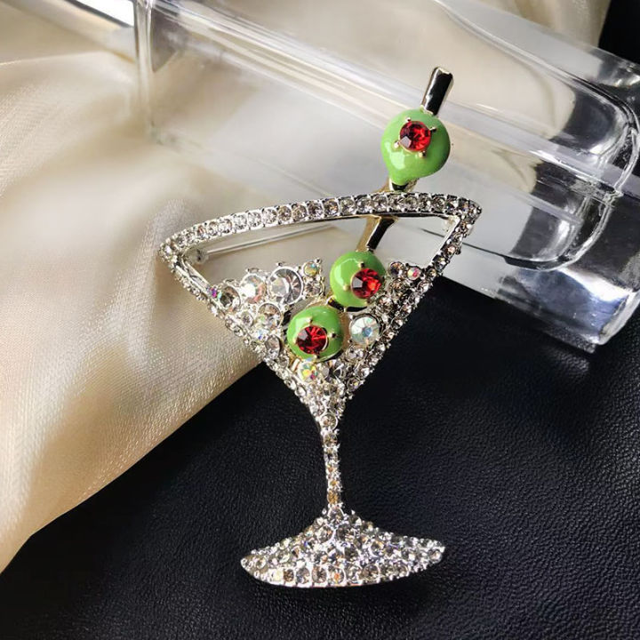 Yuanyan%20Fashion%20Cute%20Summer%20Juice%20Cup%20funny%20Luxury%20Brooch%20For%20Women,%20Designer%20Shiny%20Cup%20Pins%20For%20Backpack%20Clothing%20Decorative%20Jewelry%20-%20Image%203