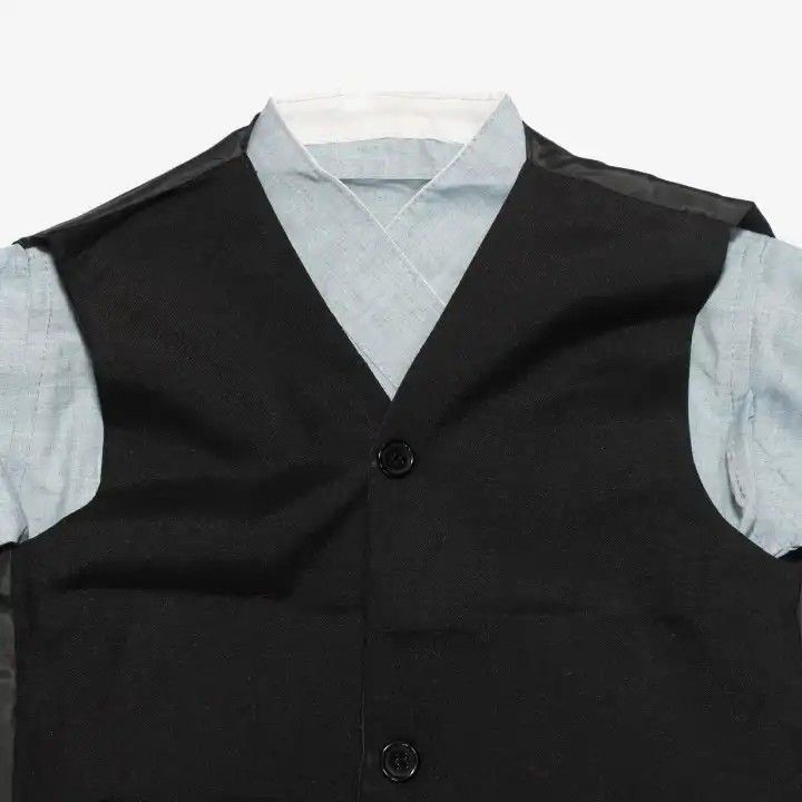 Grey%20Color%20Nepali%20Daura%20Suruwal%20Set%20For%20Boys%20-%20Image%203