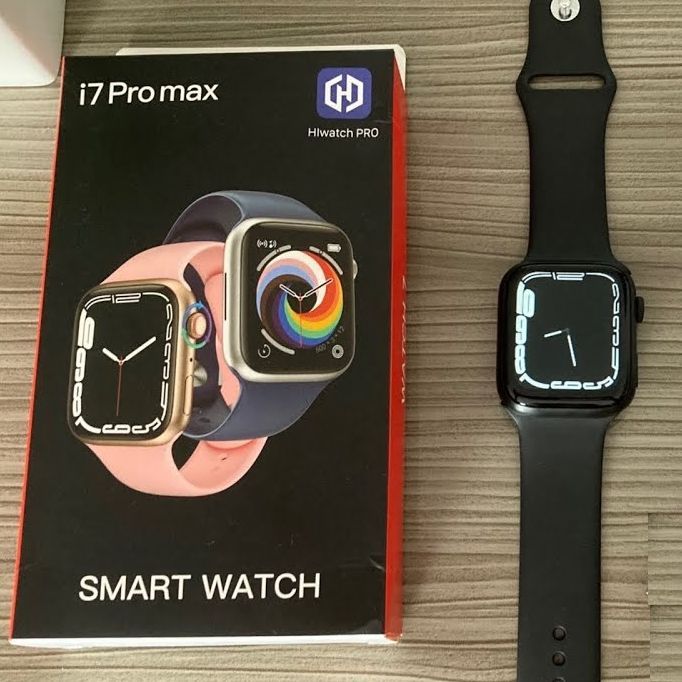i7 Pro Max Smart Watch  With Calling Function