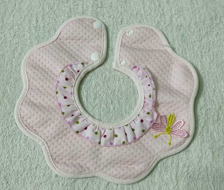 Round%20Shape%20Cotton%20Bib%20-%20Image%203