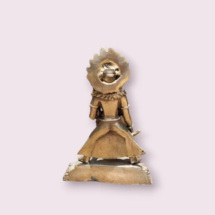 Brass%20Nepali/Handmade/Original%20-%20Bhimsen%20-%20K%20-%204.2%20inch/11%20cm%20-%20Kathmandu%20Style%20-%20Image%204