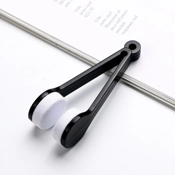 Multifunction%20Glasses%20Cleaning%20Rub%20Two-side%20Glasses%20Brush%20Mini%20Microfiber%20Cleaner%20Brushes%20Portable%20Eyeglass%20Wiping%20Tools%20-%20Image%207