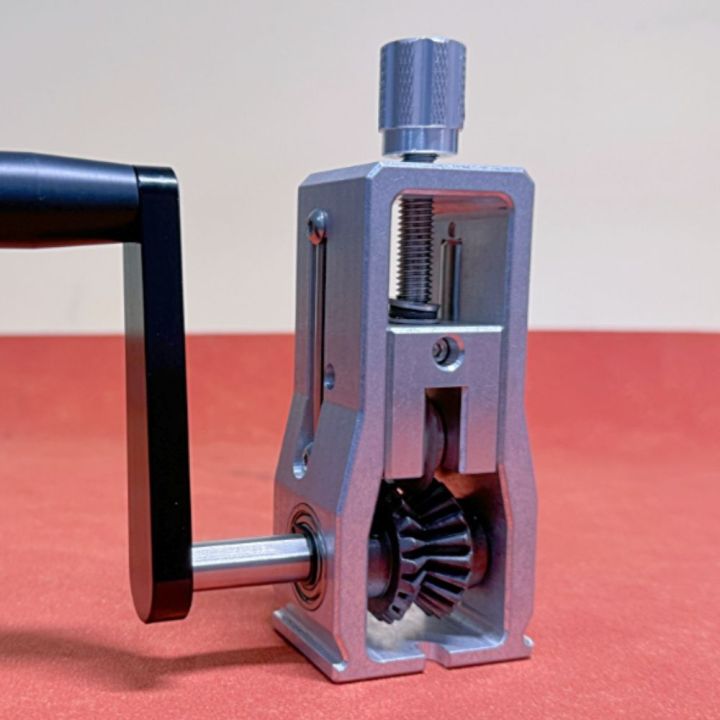 Electric%20Peeling%20Aluminum%20Alloy%20Manual%20Stripper%20Portable%20Design%20Handheld%20Operation%20Electromechanical%20Stripper%20Wire%20Compatible%202-20mm%20Size%20Range%20Wire%20Stripping%20Machine%20DIY%20Projects%20-%20Image%203