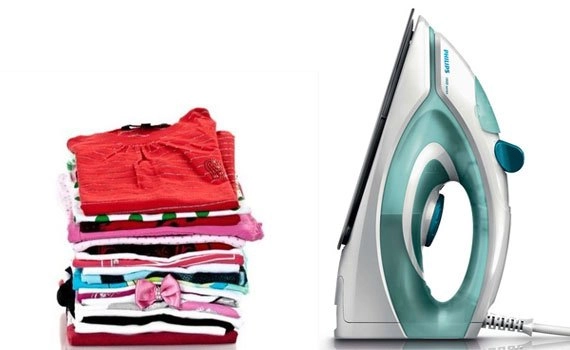 Philips%20Steam%20Iron%20GC1905/%201903%20/%2021%20(World%20no.%201%20Ironing%20Brand)%20%E2%80%93%20Black%20non-stick%20soleplate,%20Powerful%2017gm/min%20steam%20output%20&%201300%20W%20Quick%20heat-up%20-%20Image%209