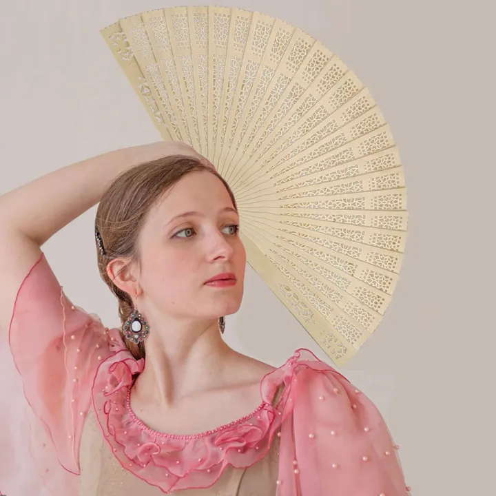 12Pcs%20Wood%20Folding%20Fans%20Bulk%20Hand%20Fan%20Foldable%20for%20Women,Gifts%20Wedding%20&Birthday%20-%20Image%205