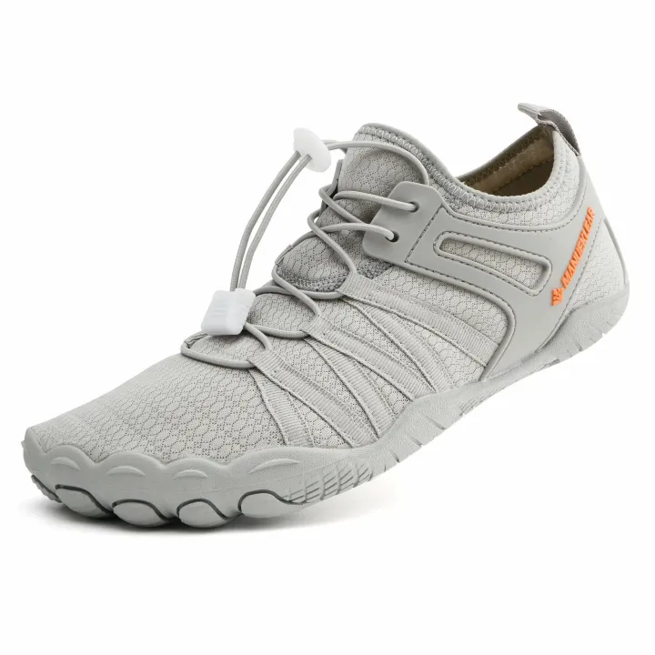 Fitness%20Shoes%20for%20Men%20and%20Women,%20Perfect%20for%20Indoor%20Gym%20Training,%20Squats,%20and%20Yoga%20-%20Image%204