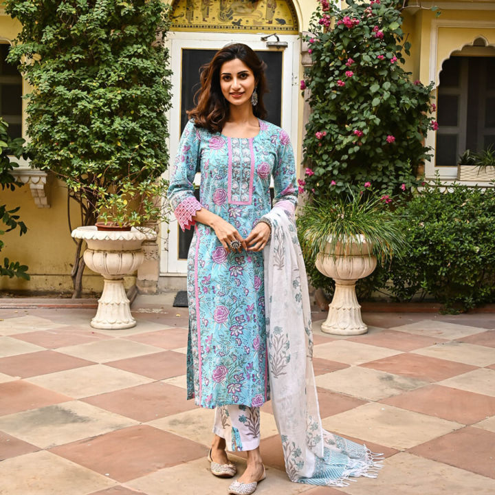 Fabdale%20Sky%20Blue%20Floral%20Print%20Straight%20Kurta%20Suruwal%20Set%20with%20Dupatta%20%7C%20Salwar%20Suit%20for%20Women%20%7C%20Wedding,%20Party%20&%20Festive%20Wear%20(RYEX-002)%20-%20Image%203