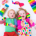 20Pcs DIY Wooden Maracas for Kids, Mini Maracas for Mexican Fiesta Party Favors with 12Pcs Multicolor Pens, Party. 