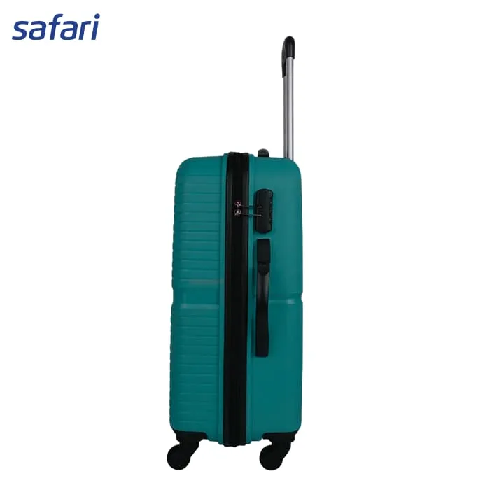 SAFARI%20ECLIPSE%20SECURE%20%20Hard%20Luggage%20%7C%20(Medium)%20%7C%20100%25%20Polypropylene%20%7C%204%20Wheels%20%7C%20%20Fixed%20Combination%20Lock%20%7C%20Secure%20Zipper%20%7C%20Shoe%20Pouch%20-%20Image%204
