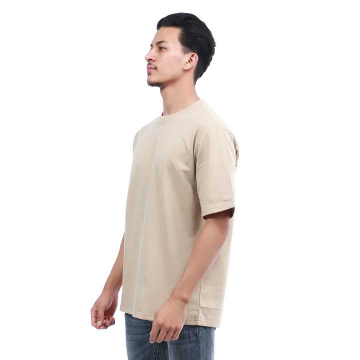 Beige%20Color%20Cotton%20Round%20Neck%20Half%20Sleeve%20Plain%20T-Shirt%20For%20Men%20-%20Image%205