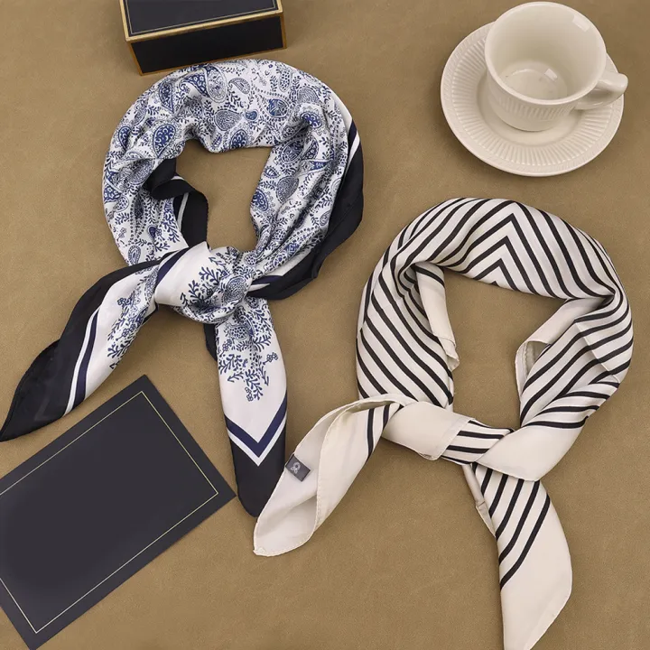 Spring%20and%20Autumn%20New%20Silk%20Scarf%20Women%20Retro%20Printed%20Headband%20Scarf%20Outdoor%20Small%20Soft%20Silky%20Wrap%20-%20Image%203