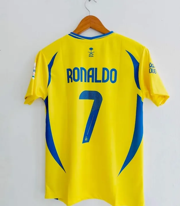 Al%20Nassr%20New%20Home%20Kit%20By%20The%20Vintage%20Shop%20-%20Image%207