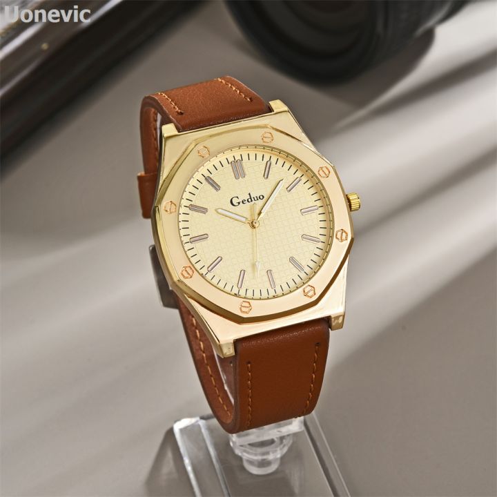 Uonevic%20Dial%20men's%20watch,%2024%20years%20bestselling%20quartz%20watch%20with%20New%20style%20a%2020%20leather%20strap%20for%20men,%20fashionable%20and%20large.%20-%20Image%204