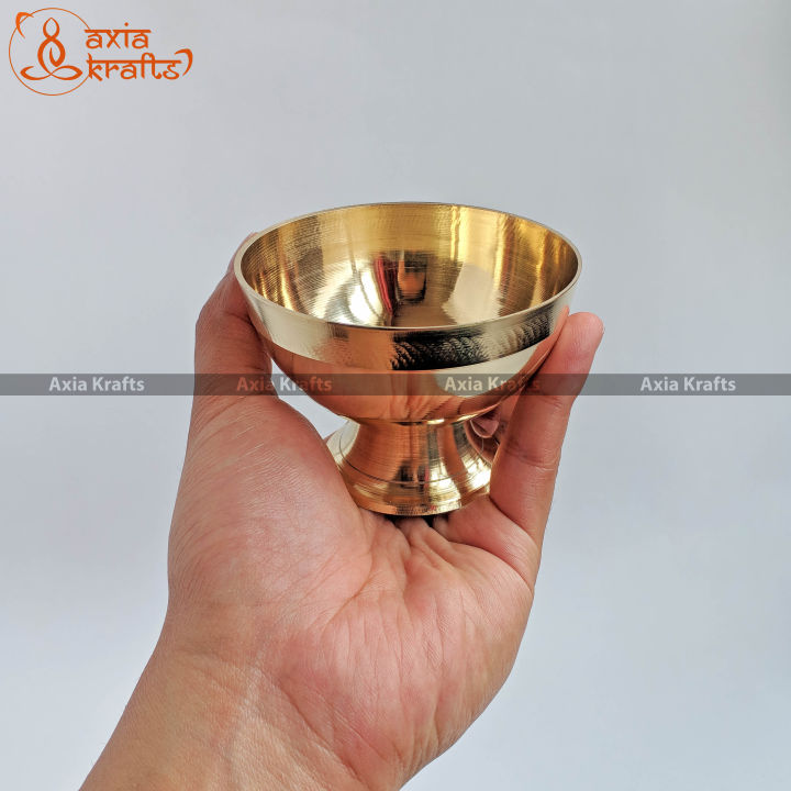 Axia%20Krafts%20Bronze%20Pasni%20Thaal%20Plate%20Set%20With%20Spoon%20And%20Bowl%20-%20Image%204
