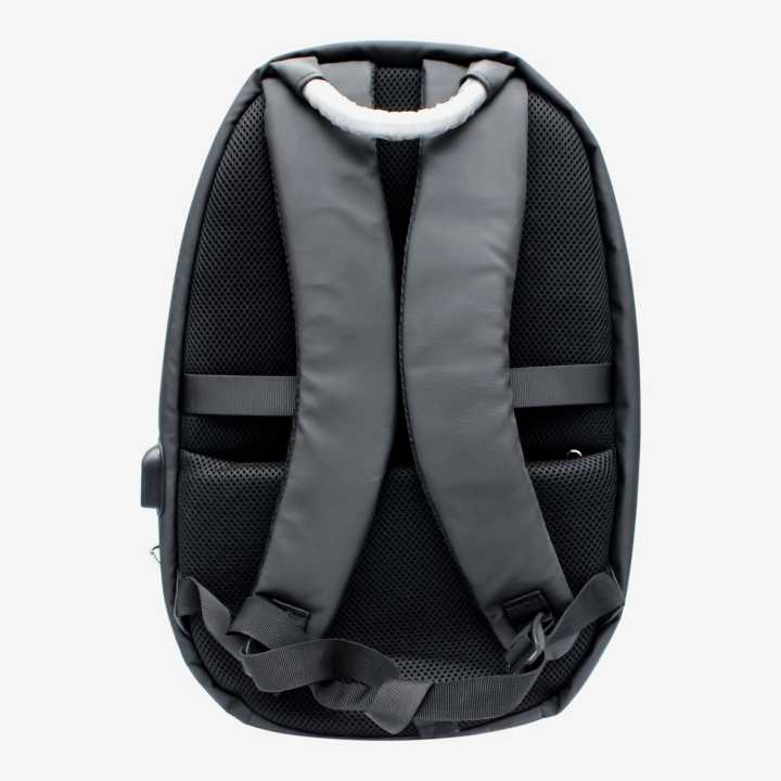 Black%20Wiersoon%20Backpack%20-%20Image%204