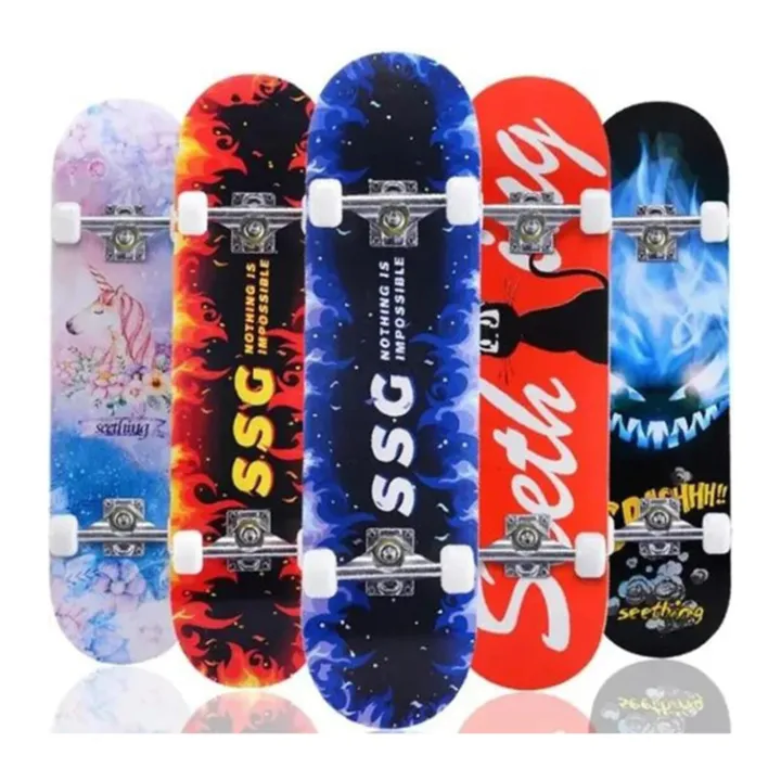 24%20Inch%20Portable%20Skateboard%20For%20All%20Age%20Group%20-%20Image%204
