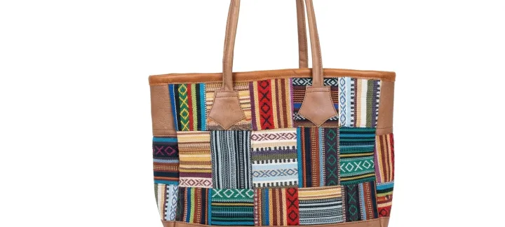 Multicolor%20Women's%20Woven%20Cotton%20&%20Leather%20Patchwork%20Shoulder%20Tote%20Bag%20%E2%80%93%20Casual%20Daily%20Handbag%20with%20Zipper%20Closure%20-%20Image%203