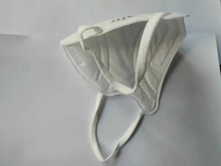 Swasa%20Mask%20(PM%202.5)%20N95%20FFP2%20(Pack%20of%205)%20-%20Image%204