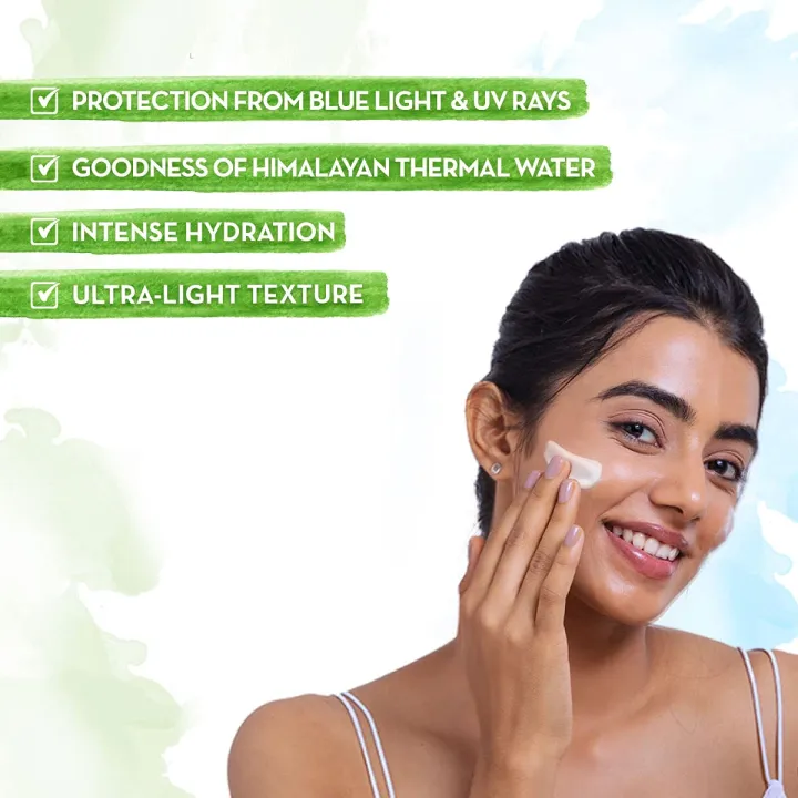 Mamaearth%20Aqua%20Glow%20SPF%2050%20Hydrating%20Sunscreen%20Gel%2050%20gm%20-%20Image%202