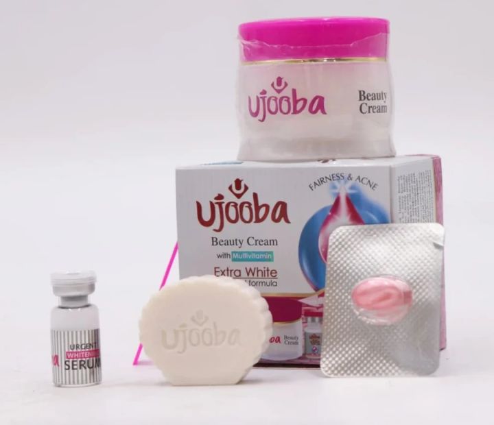 Ujooba%20Beauty%20Cream%20With%20Extra%20Multi%20vitamin,%20Magical%20Formula,4%20in1%20-%20Image%203