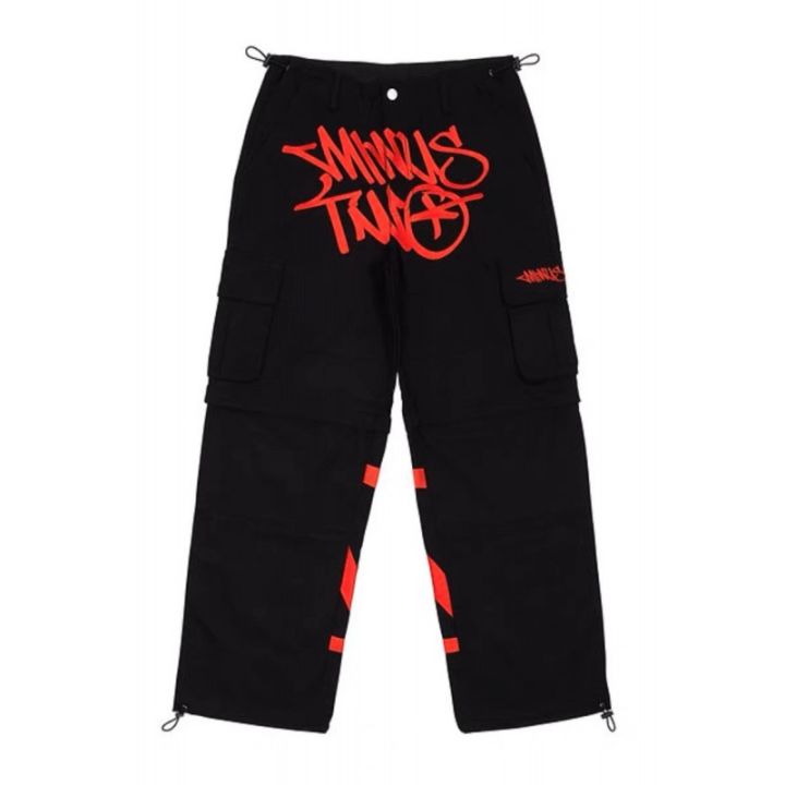 Black%20Minus%20Two%20Cargo%20Pant%20Men%20-%20Image%202