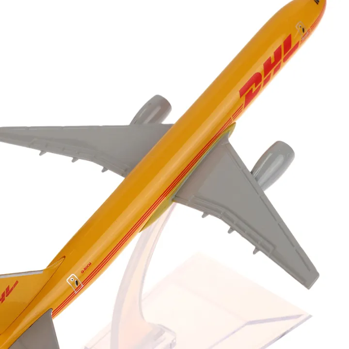 16CM%20Scale%201:400%20Metal%20Airplane%20Replica%20DHL%20Alloy%20Airplane%20Model%20Yellow%20Freight%20Machine%20Diecast%20Aircraft%20Aviation%20Collectibles%20YUEYING%20-%20Image%207