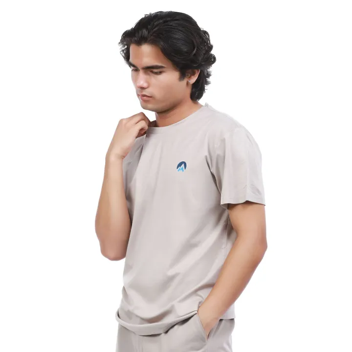 Light%20Brownish%20Grey%20Premium%20Cotton%20Solid%20Round%20Neck%20T%20Shirt%20For%20Men%20-%20Image%203