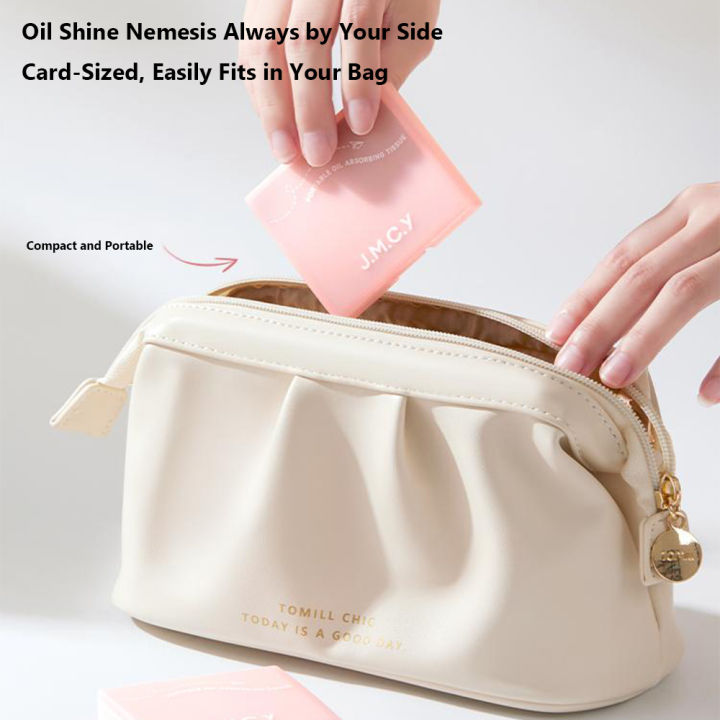Portable%20With%20Puff%20Oil%20Control%20Blotting%20Paper%20With%20Mirror%20Lightweight%20Face%20Shine%20Remover%20Compact%203-in-1%20Blotting%20Paper%20for%20Summer%20Travel%20-%20Image%203