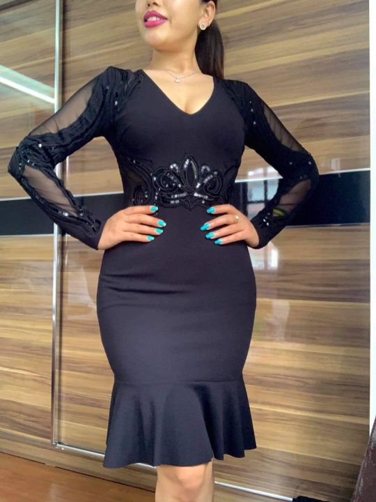 Lipsy%20Black%20Sequin%20Midi%20Dress%20-%20Image%204