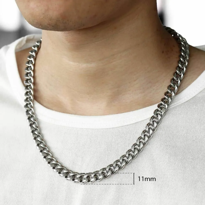 Silver%20Chain%20For%20Men%20%7C%20Fashion%20Stainless%20Steel%20Silver%20Chain%20for%20Men%20-%20A%20Stylish%20and%20Versatile%20Accessory%20for%20Every%20Occasion%20-%20Image%206