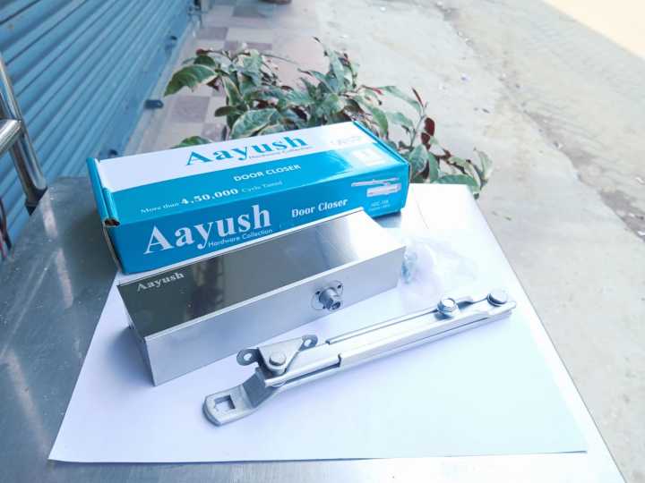 Hydraulic%20Door%20Closer%20-%20Deluxe%20-%20Image%202