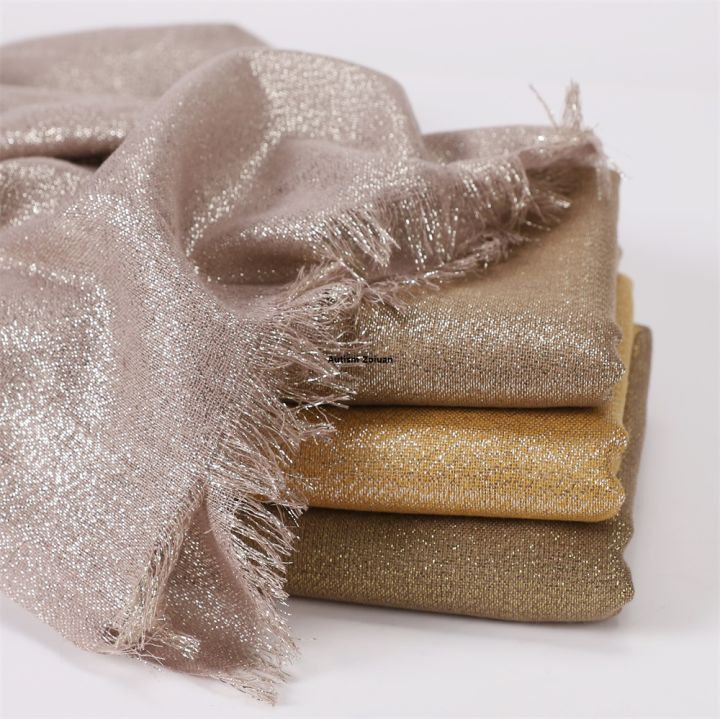 Women's%20headscarf,%20tassel%20shawl,%20thread%20toe,%20gold%20rayon%20shawl,%20solid%20color%20scarf,%20latest%20brand%20design,%20shiny%20fabric,%20silk%20silver%20-%20Image%203