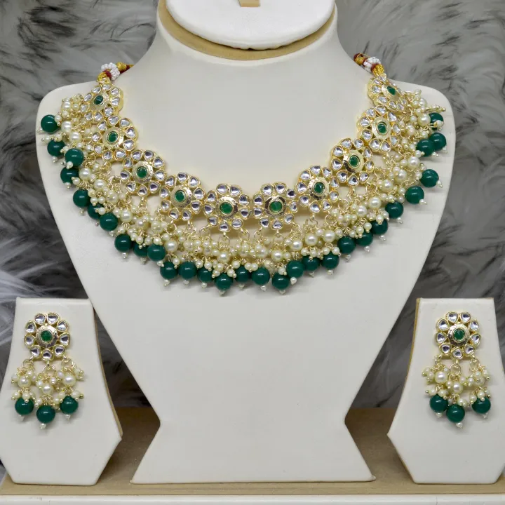 Jewels%20of%20Nepal%20Brass%20Made%20Faux%20Kundan%20&%20Beads%20Beaded%20Necklace%20&%20Earrings%20Set%20for%20Women%20-%20Image%202