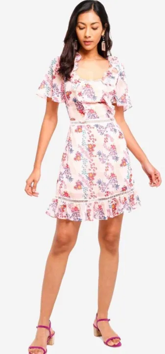 Light%20Pink%20Floral%20Dress/%20One%20Piece%20Dress%20-%20Image%203