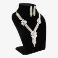 White Neckless Set With Stone Design. 