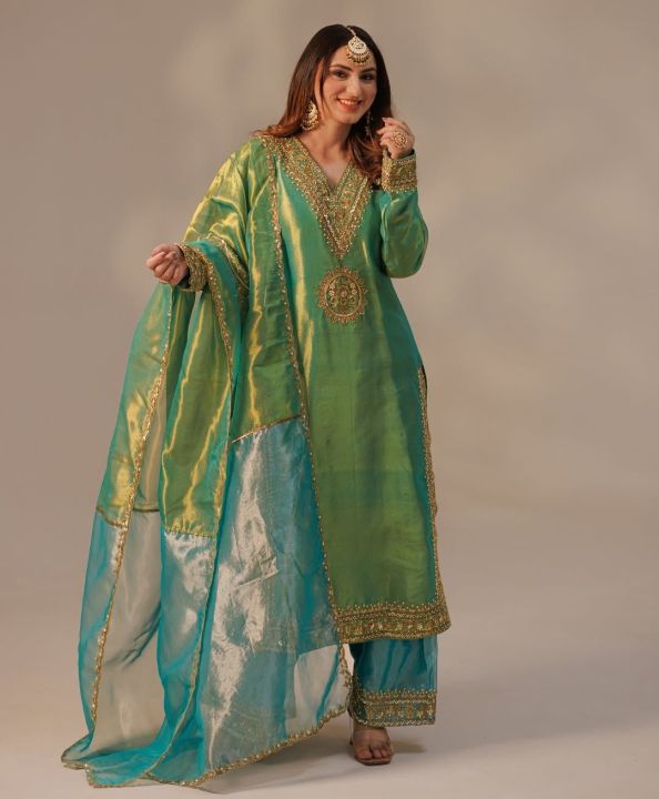 Elegant%20Soft%20Twill%20Net%20Silk%20Heavy%20Embroidery%20Top-Plazzo%20Set%20with%20Dupatta%20By%20Sapnaaz%20Fashion%20-%20Image%202