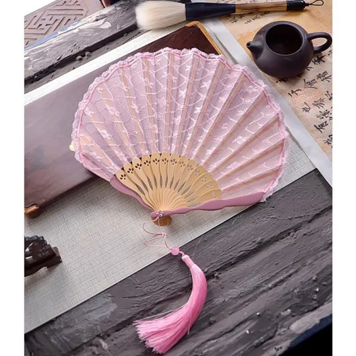Retro%20Multicolor%20Lace%20Folding%20Fan%20Flower%20Pattern%20Shell-Shaped%20Hand%20Fold%20Fan%20Gifts%20Dance%20Props%20Portable%20Fan%20Performance%20Favors%20-%20Image%205