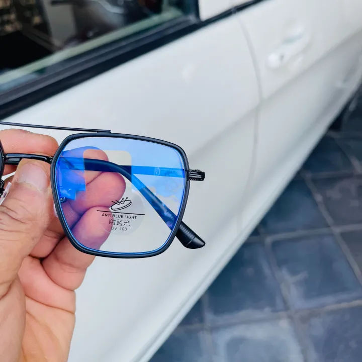 Blue%20Ray%20Cut%20Glass%20Using%20Mobile%20TV%20And%20Laptop%20Black%20Metal%20Frame%20Glass%20For%20Men%20-%20Image%203
