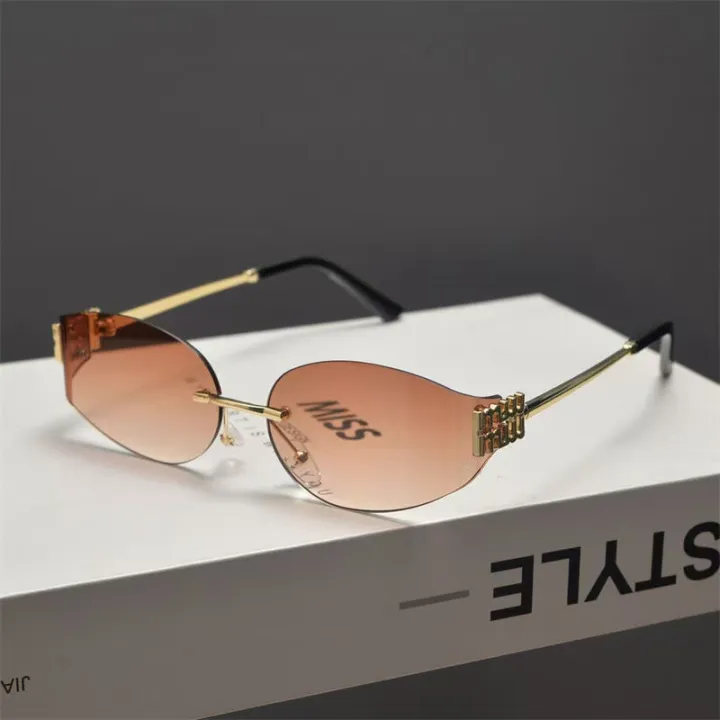 Cross-border%20New%20Frameless%20Miu%20Home%20Y2K%20Curved%20Sunglasses%20ins%20Women's%20High-End%20Style%20Hot%20Girl%20Street%20Style%20Versatile%20Sunglasses%20Wholesale%20-%20Image%203