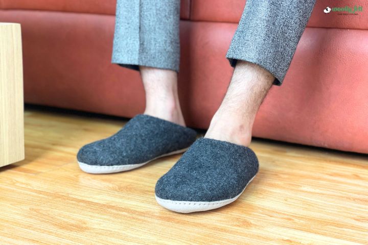 Handmade Charcoal Classic Wool Felt Slipper with Leather Sole